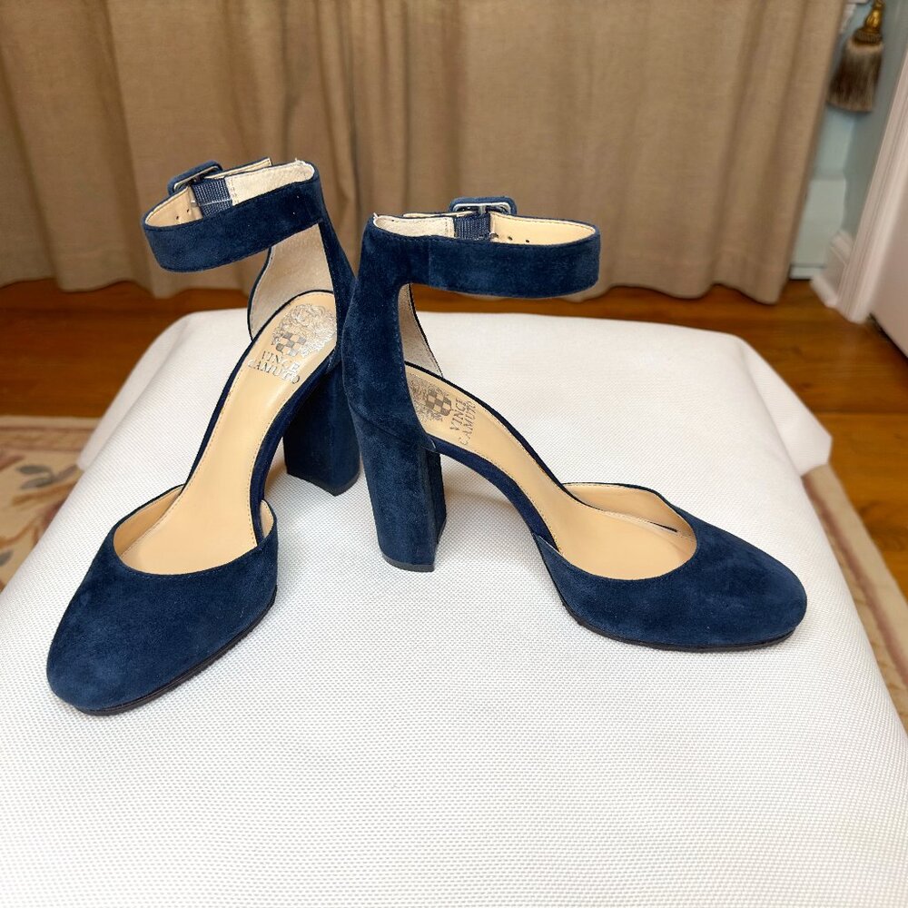 Vince Camuto Shaytel Block Heel Pump, in Navy Suede, Size 7